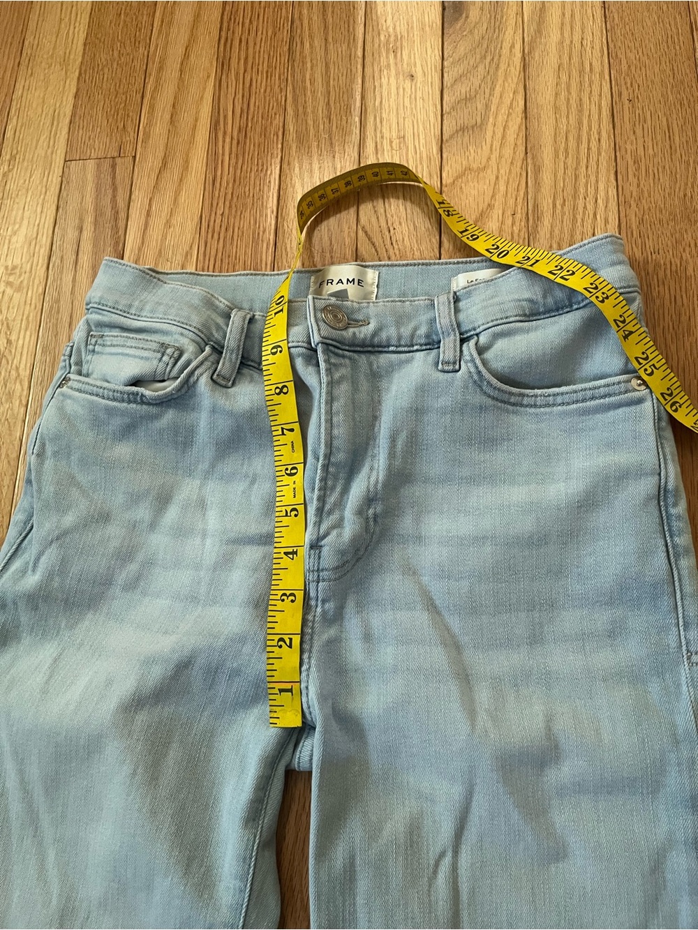 Frame Le Easy Flare Light Wash Flare Jeans 29 Raw Hem High Rise Western Capsule - Picture 4 of 7